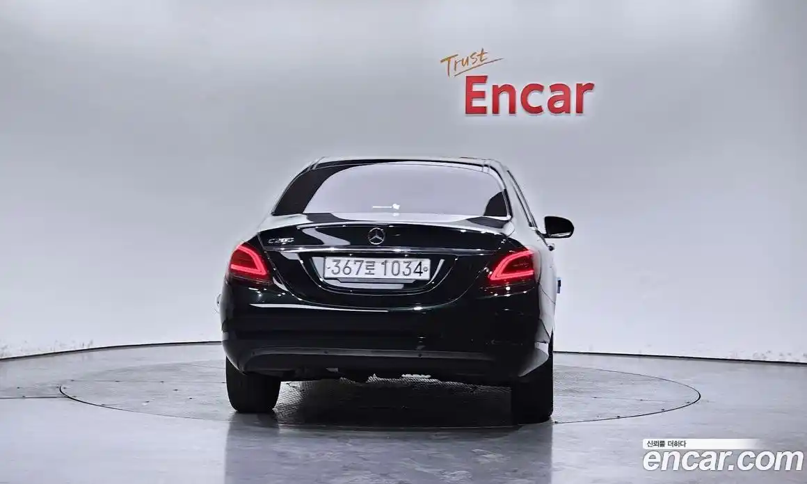 Mercedes-Benz C-Class 2019 2.0 гидро в Москве, фото 4