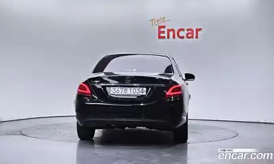 Mercedes-Benz C-Class 2019 2.0 гидро в Москве, миниатюра 4