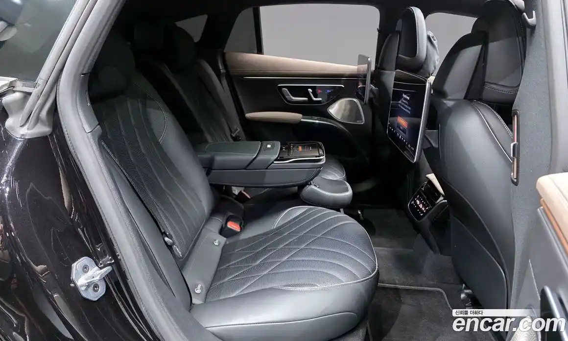 Mercedes-Benz EQS 2023 0.3 гидро в Москве, фото 12