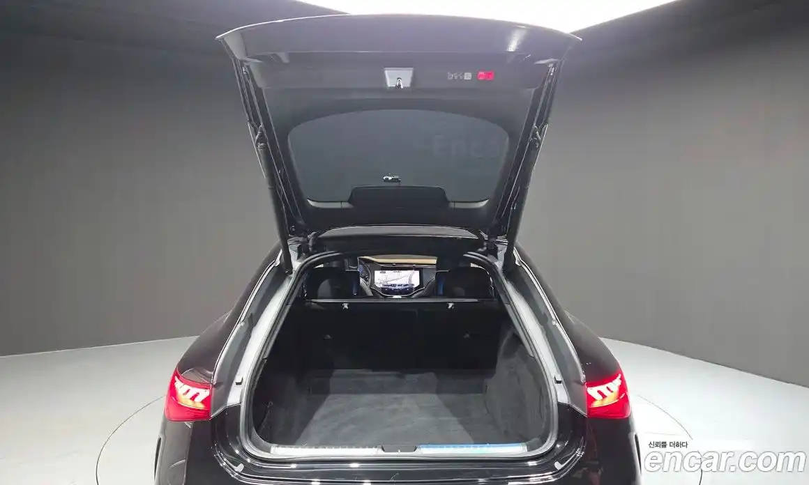 Mercedes-Benz EQS 2023 0.3 гидро в Москве, фото 20