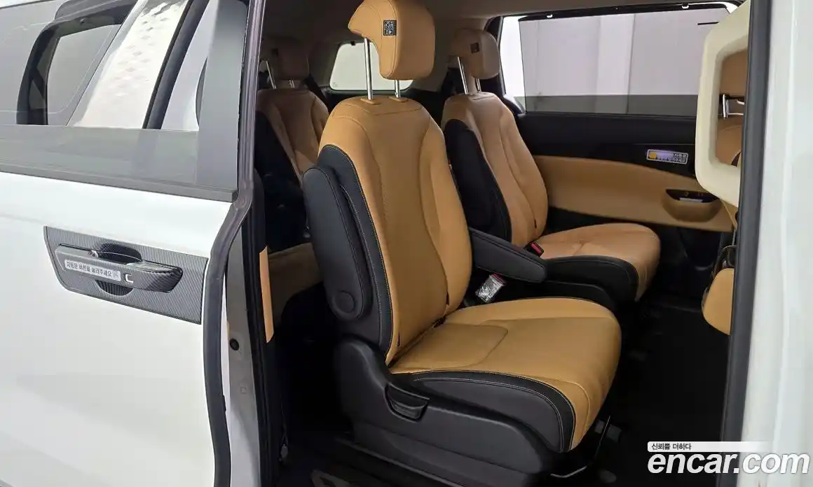Kia Canival 2023 2.2 гидро в Москве № 1129052, фото 12