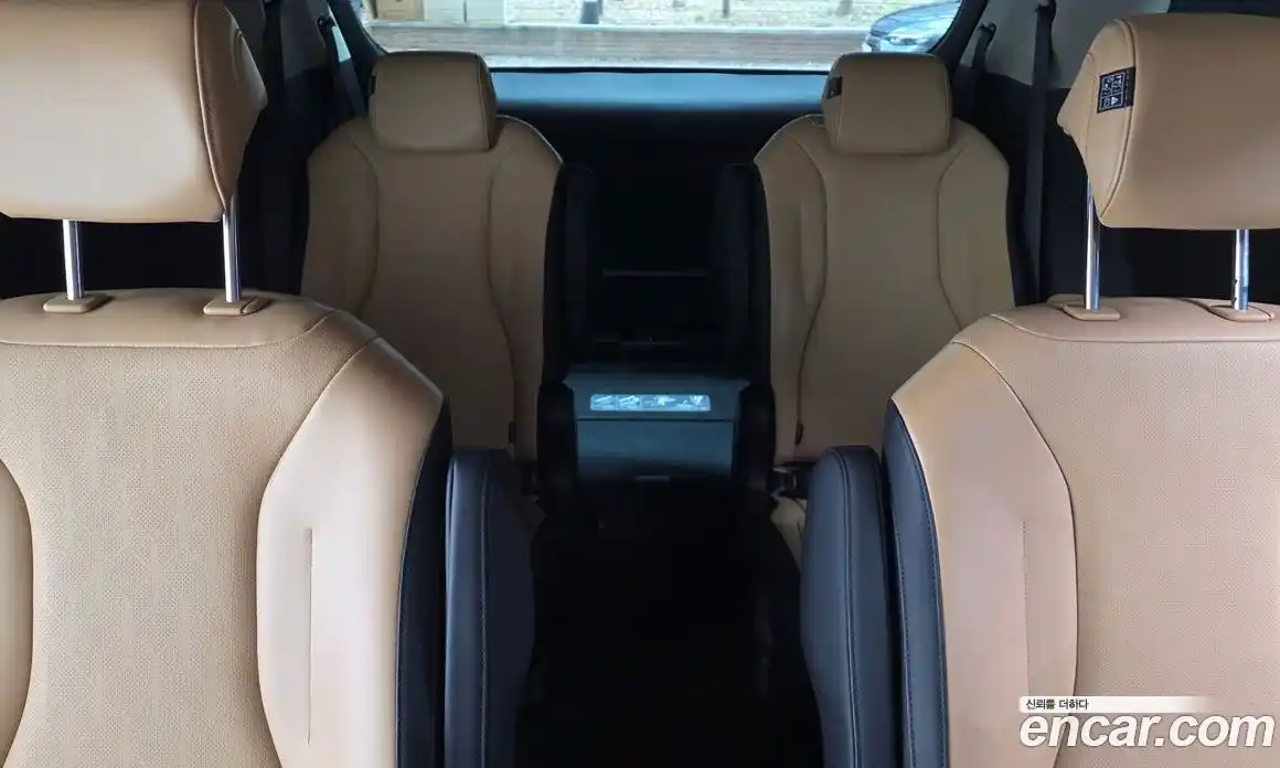 Kia Canival 2023 2.2 гидро в Москве № 1129053, фото 19