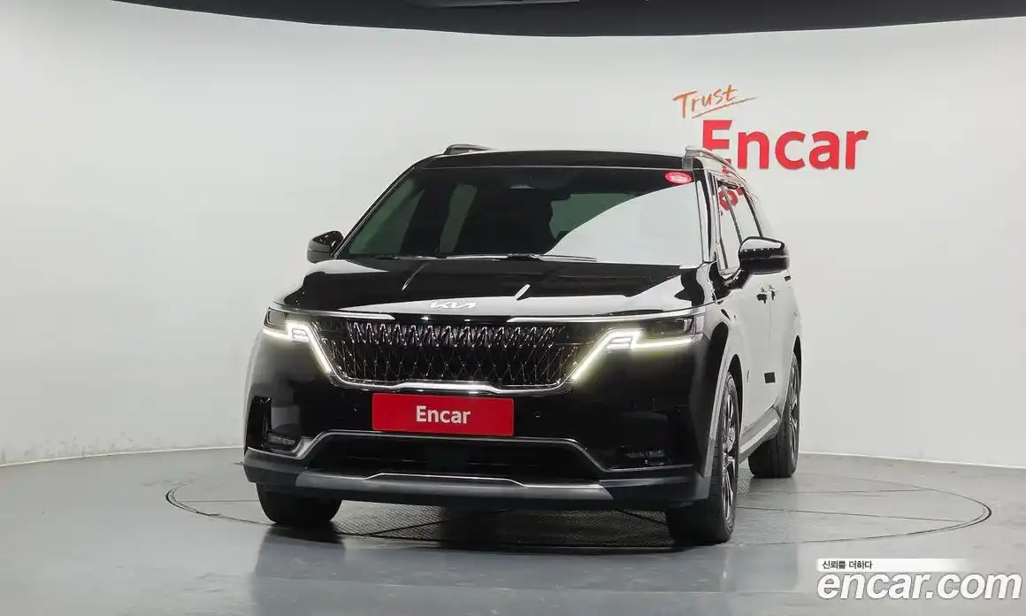 Kia Canival 2023 2.2 гидро в Москве № 1129053, фото 3