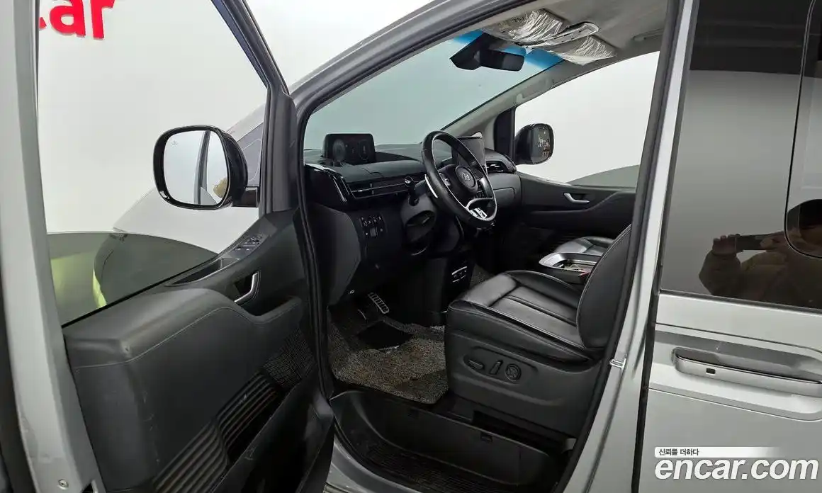 Hyundai Staria 2021 2.2 гидро в Москве № 126484, фото 10