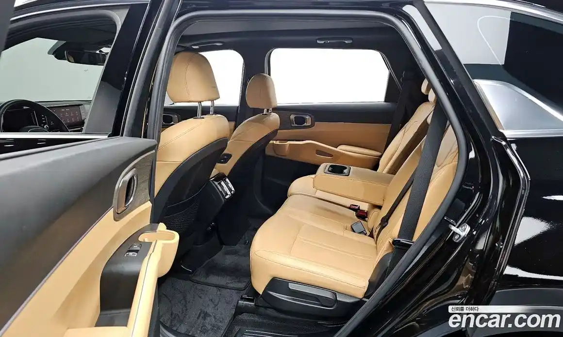 Kia Sorento 2023 2.2 гидро в Москве, фото 17