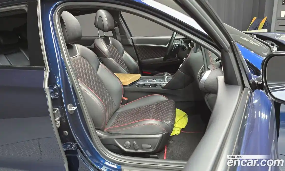 Genesis G70 2019 2.0 гидро в Москве, фото 12