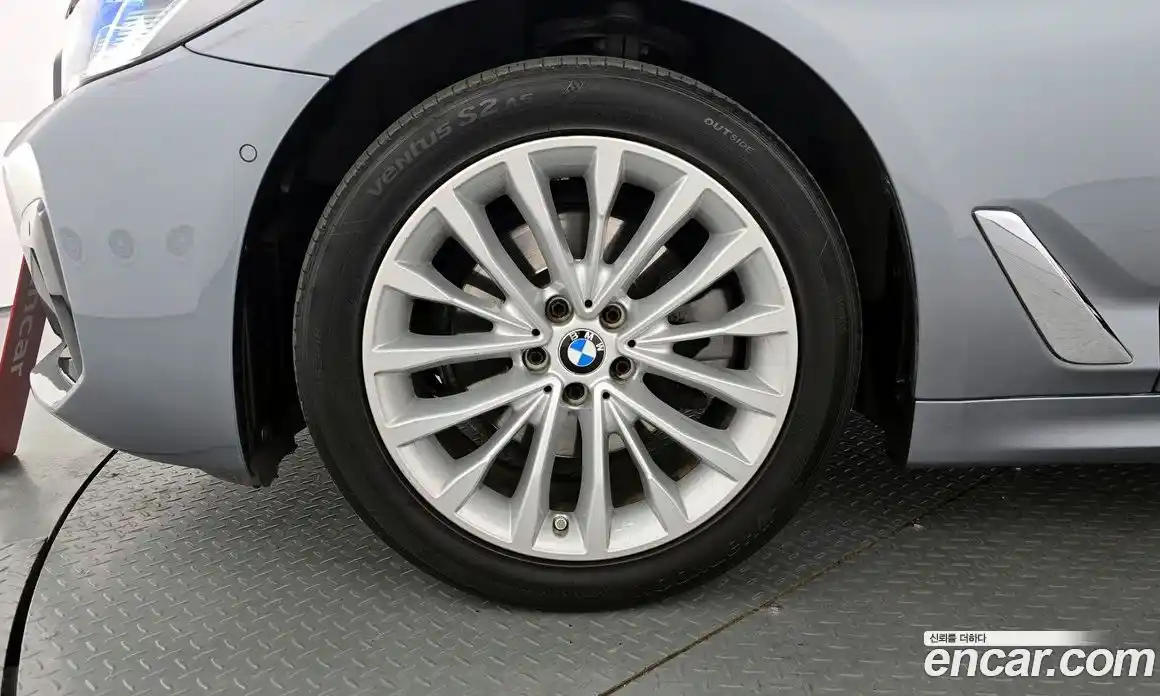 BMW 5-Series 2017 2.0 гидро в Москве № 1468486, фото 5