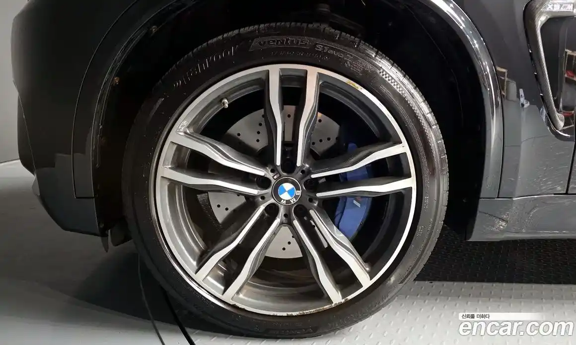 BMW X5M 2017 4.4 гидро в Москве, фото 5