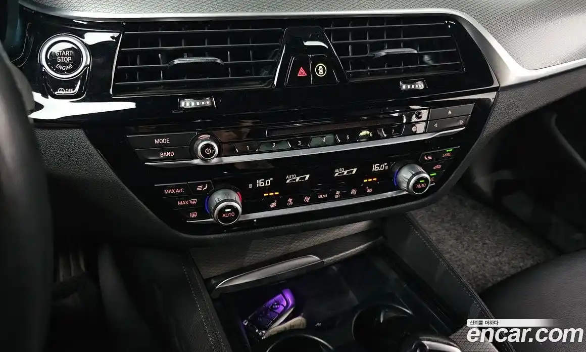 BMW 5-Series 2017 2.0 гидро в Москве, фото 17