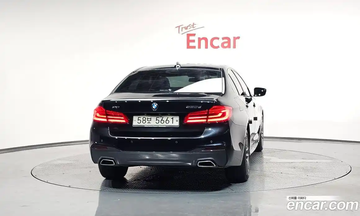 BMW 5-Series 2017 2.0 гидро в Москве, фото 4