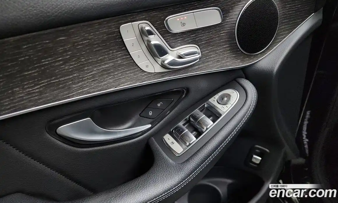 Mercedes-Benz GLC-Class 2020 2.0 гидро в Москве, фото 12
