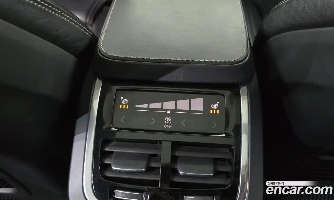 Volvo XC90 2016 2.0 гидро в Москве № 164628, фото 18