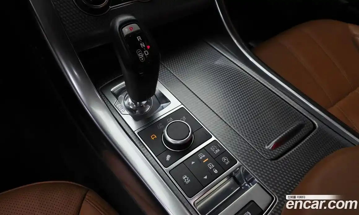 Land Rover Range-Rover Sport 2017 3.0 гидро в Москве № 166220, фото 9