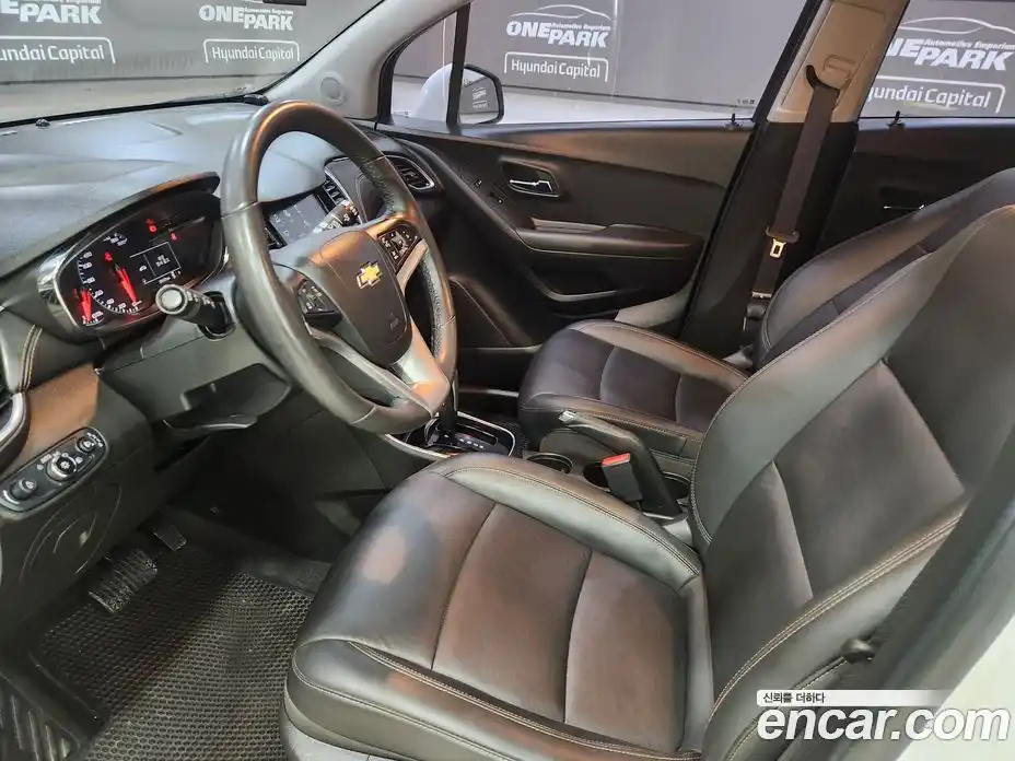 Chevrolet Trax 2017 1.6 гидро в Москве № 175780, фото 6