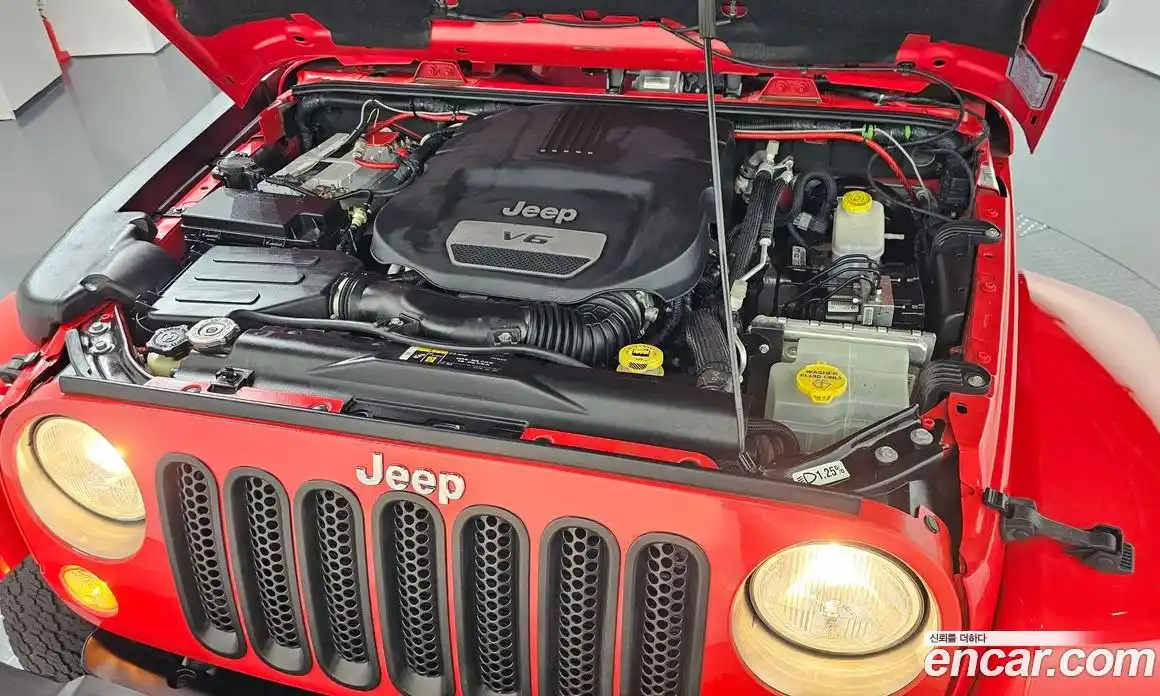 Jeep Wrangler 2017 3.6 гидро в Москве № 180782, фото 6