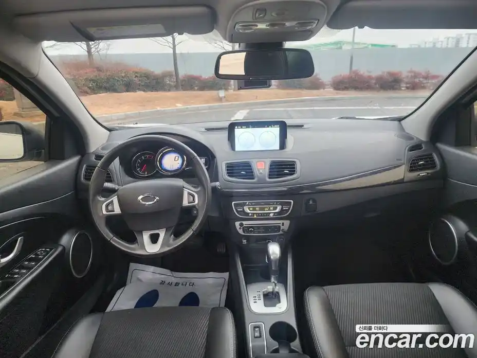 Renault SM3 2014 1.6 гидро в Москве № 186413, фото 8