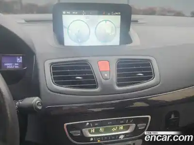 Renault SM3 2014 1.6 гидро в Москве № 186413, миниатюра 9
