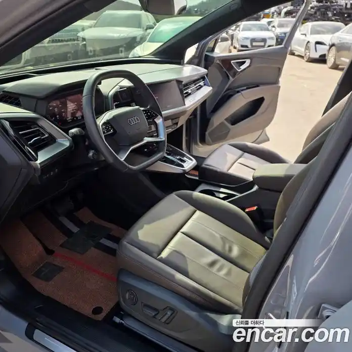 Audi Q4 e-tron 2023 0.2 гидро в Москве, фото 9