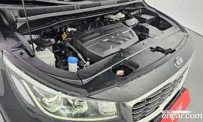Kia Canival 2019 2.2 гидро в Москве № 1977758, миниатюра 6