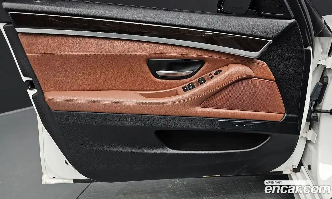 BMW 5-Series 2016 2.0 гидро в Москве № 1977931, фото 13