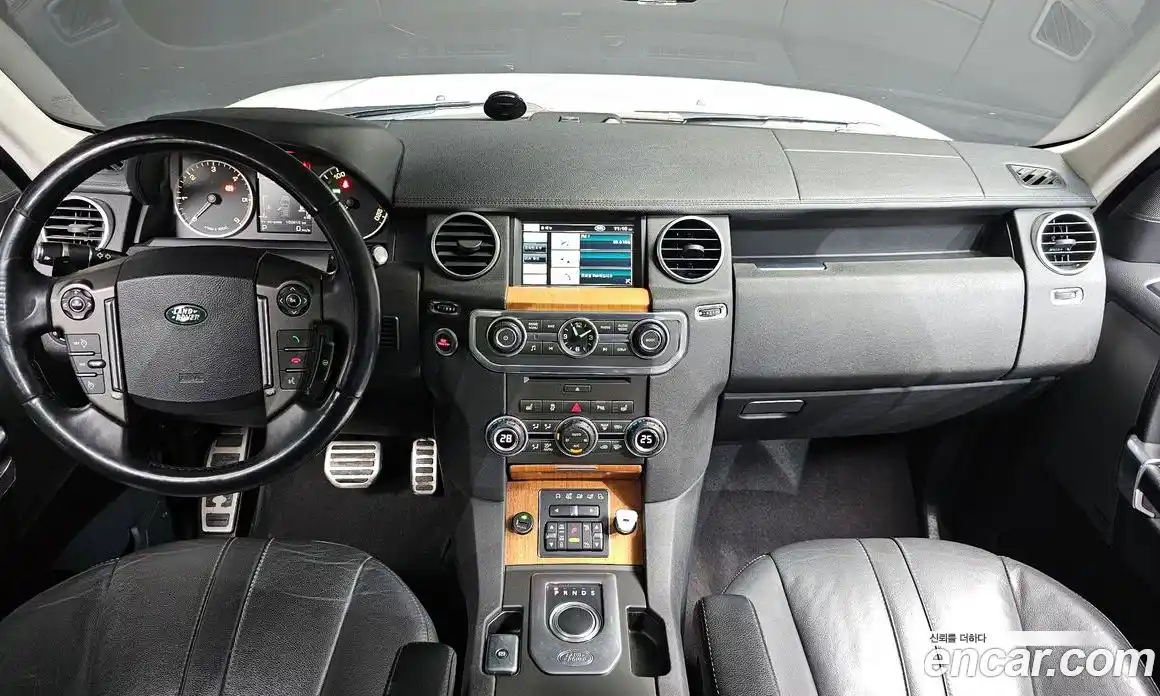 Land Rover Discovery 2013 3.0 гидро в Москве № 198296, фото 7