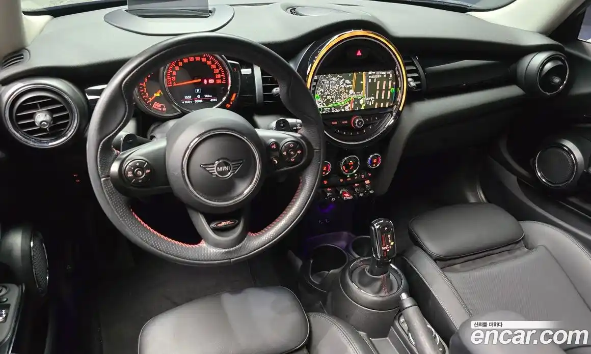 Mini Cooper 2020 2.0 гидро в Москве № 214205, фото 7