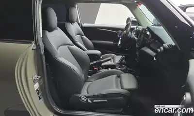 Mini Cooper 2020 2.0 гидро в Москве № 214205, миниатюра 10