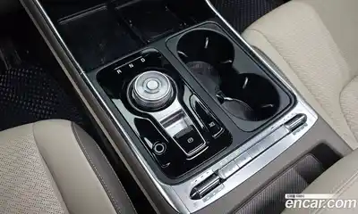 Kia Canival 2025 1.6 гидро в Москве № 2197652, миниатюра 9