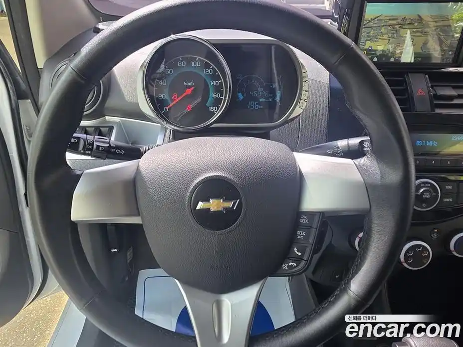 Chevrolet Spark 2014 1.0 гидро в Москве № 2200414, фото 5