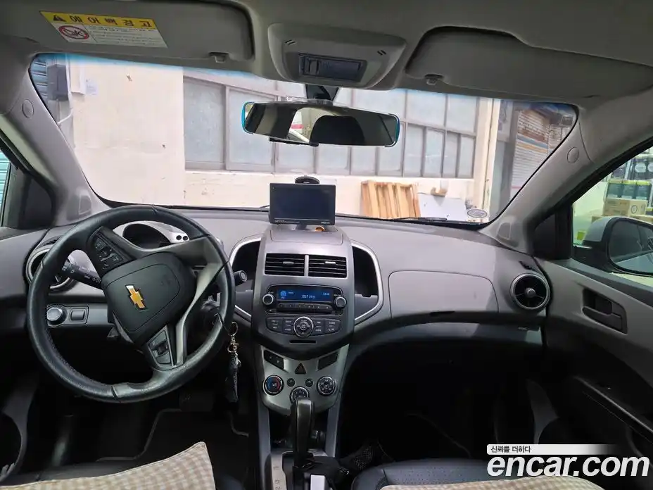 Chevrolet Aveo 2015 1.4 гидро в Москве № 2200538, фото 11