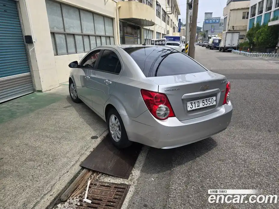 Chevrolet Aveo 2015 1.4 гидро в Москве № 2200538, фото 18