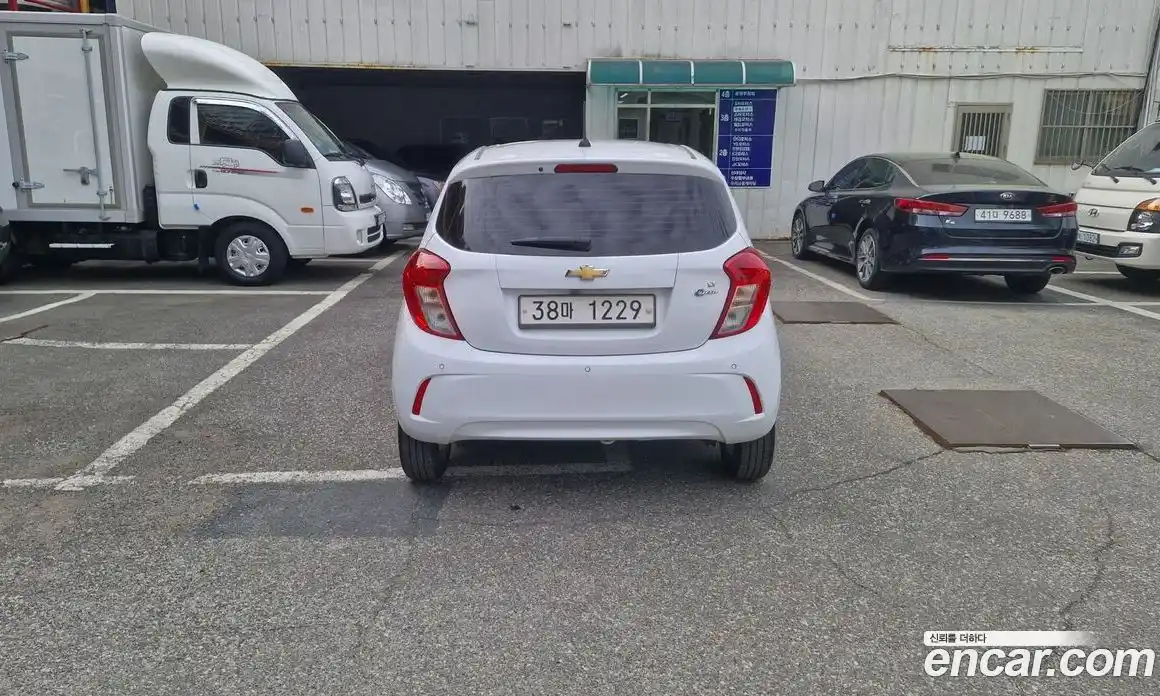 Chevrolet Spark 2017 1.0 гидро в Москве № 2200615, фото 4