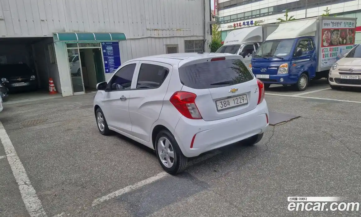 Chevrolet Spark 2017 1.0 гидро в Москве № 2200615, фото 5