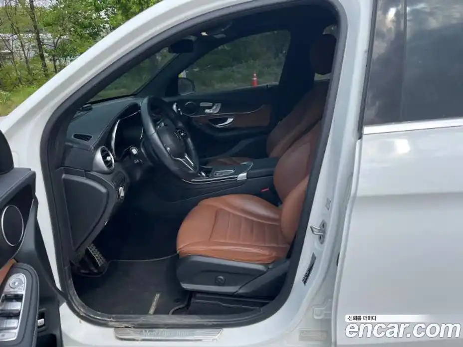 Mercedes-Benz GLC-Class 2022 2.0 гидро в Москве № 2200700, фото 3