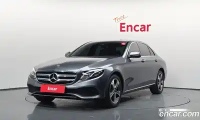 Mercedes-Benz E-Class E220d Avantgarde