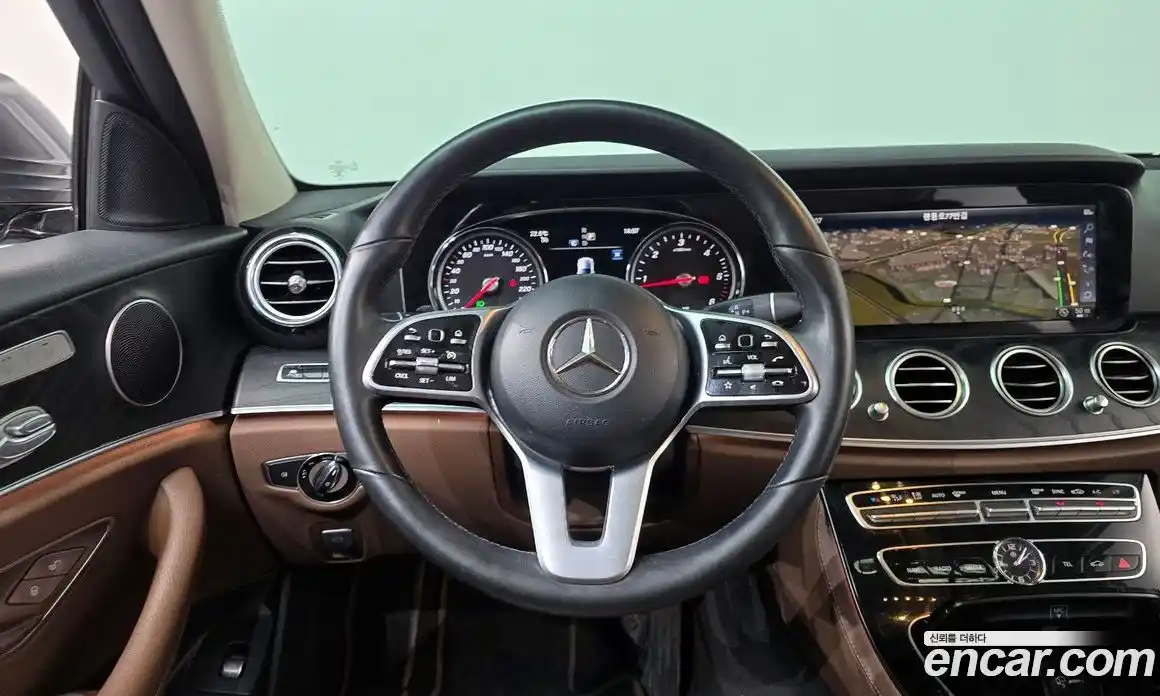 Mercedes-Benz E-Class 2018 1.9 гидро в Москве № 2201698, фото 18