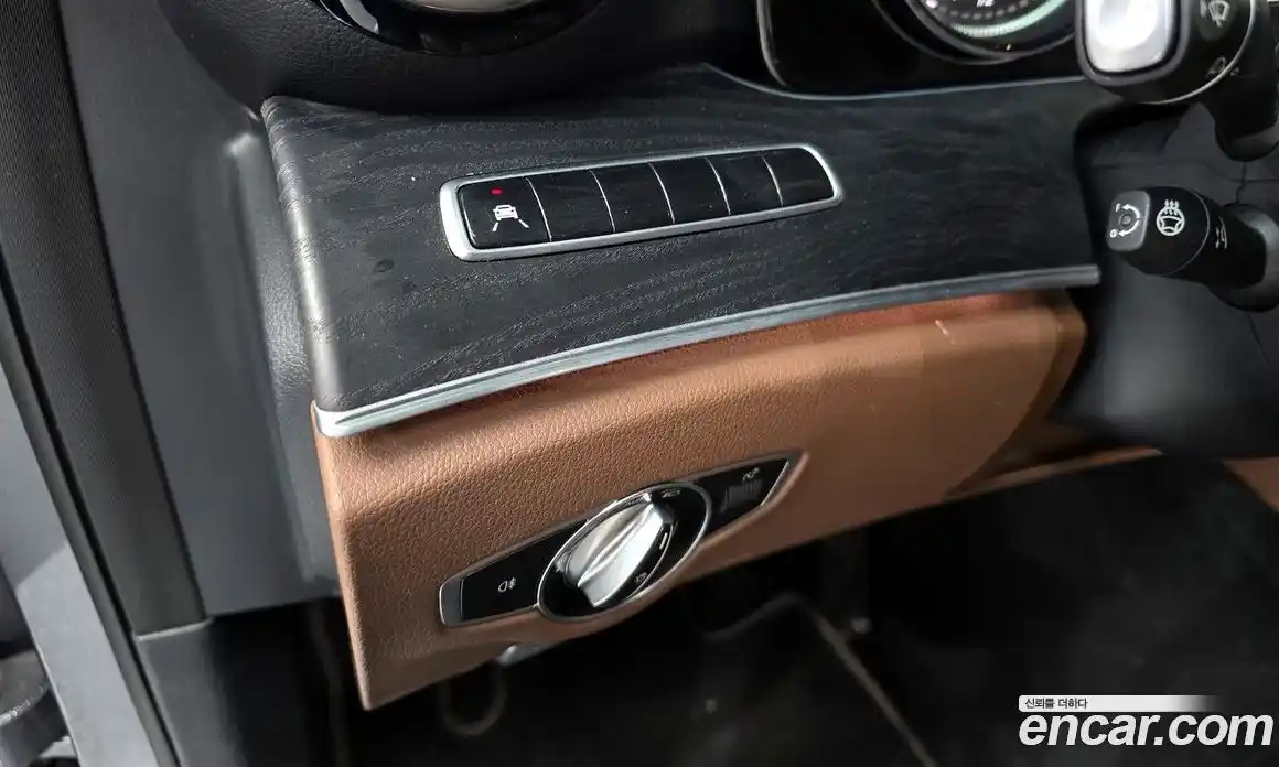 Mercedes-Benz E-Class 2018 1.9 гидро в Москве № 2201698, фото 30