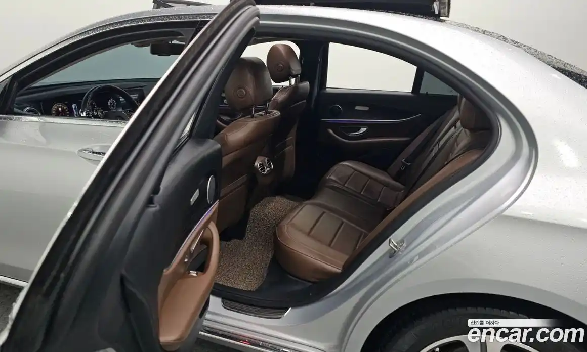 Mercedes-Benz E-Class 2016 2.0 гидро в Москве № 2201700, фото 13