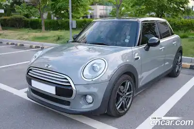 Mini Cooper Mid 3rd