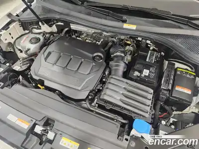 Volkswagen Tiguan 2023 2.0 гидро в Москве № 2204193, миниатюра 6