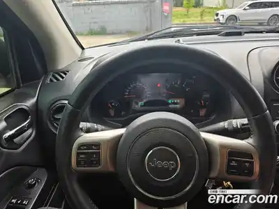 Jeep Compass 2012 2.4 гидро в Москве № 2204756, миниатюра 12