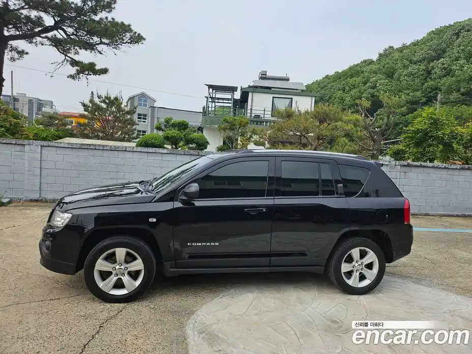 Jeep Compass 2012 2.4 гидро в Москве № 2204756, фото 3