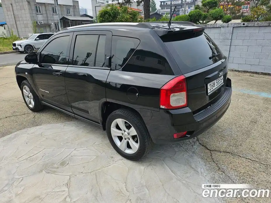 Jeep Compass 2012 2.4 гидро в Москве № 2204756, фото 4