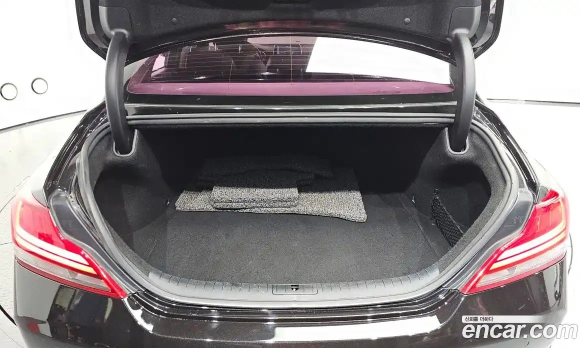 Genesis G70 2018 2.2 гидро в Москве № 22513, фото 20