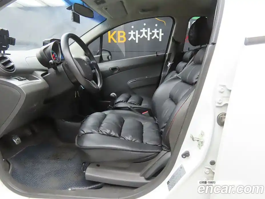 Chevrolet Spark 2013 1.0 механика в Москве, фото 5