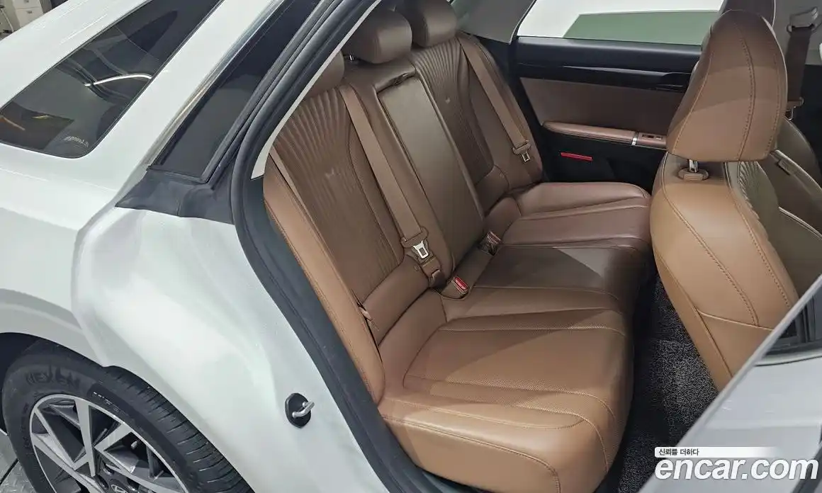 Hyundai Grandeur 2023 2.5 гидро в Москве, фото 13
