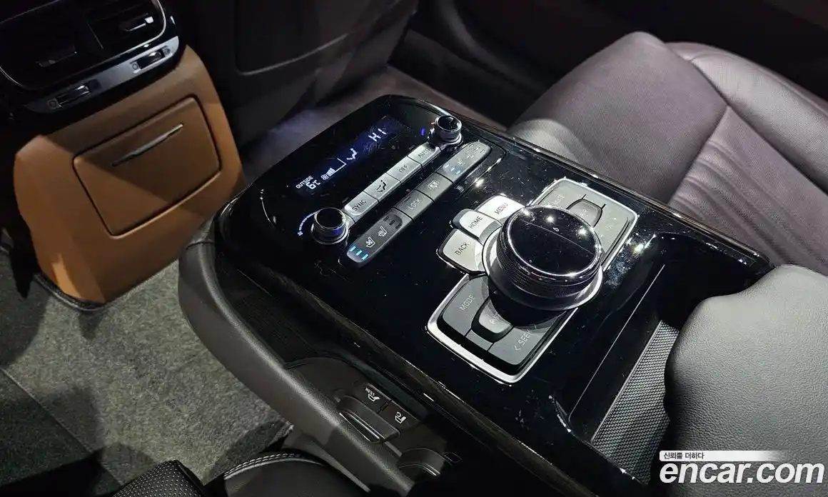 Genesis G90 2019 3.8 гидро в Москве, фото 18