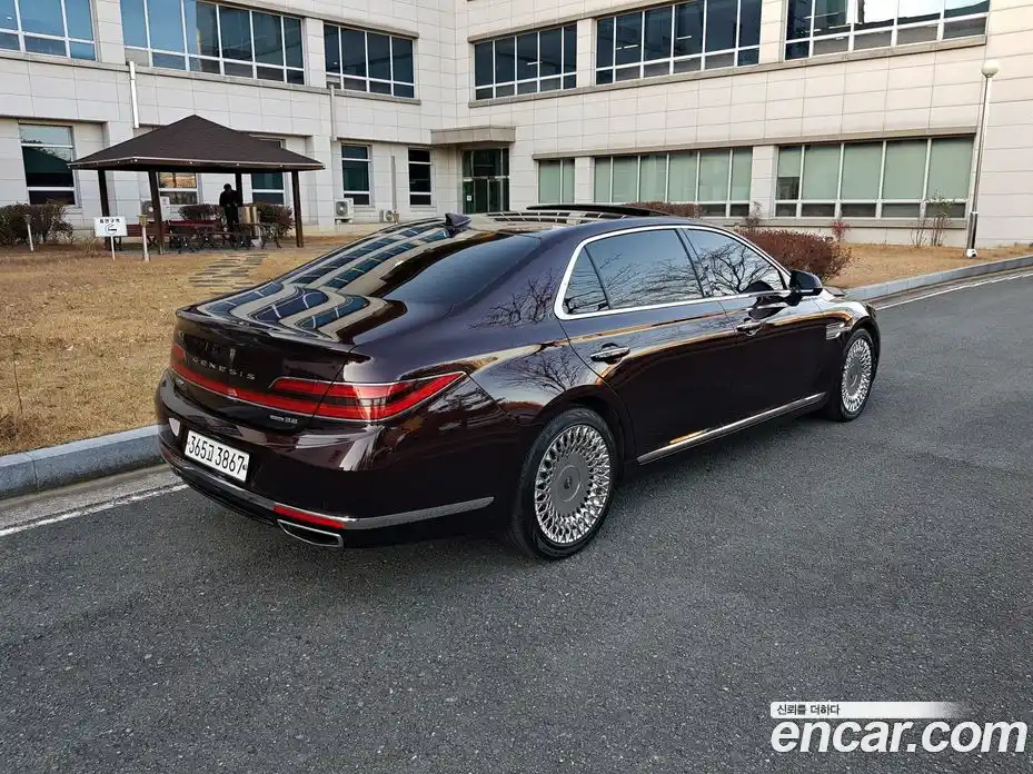 Genesis G90 2019 3.8 гидро в Москве, фото 8