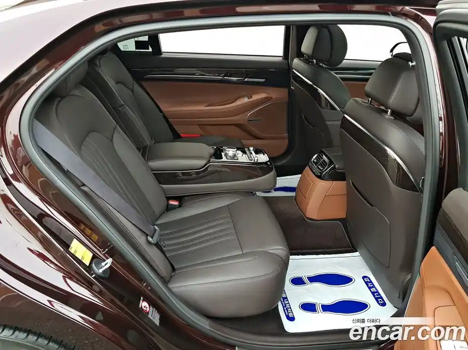 Genesis G90 2019 3.8 гидро в Москве, фото 9