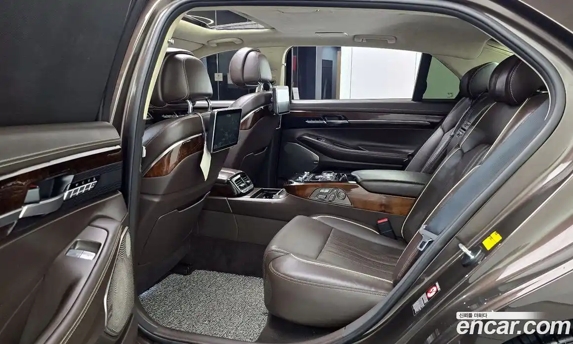 Genesis EQ900 2016 5.0 гидро в Москве, фото 13